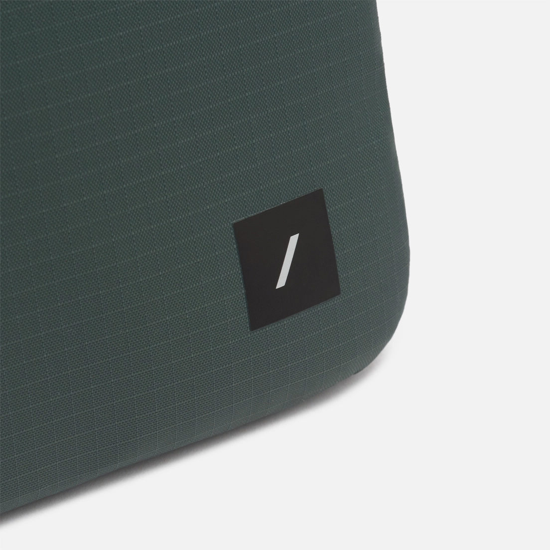 Native Union Чехол Stow Ultralight Sleeve MacBook 13