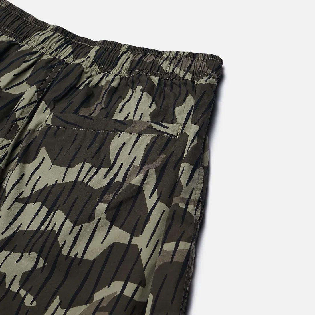 Weekend Offender Мужские шорты Anzio Camo