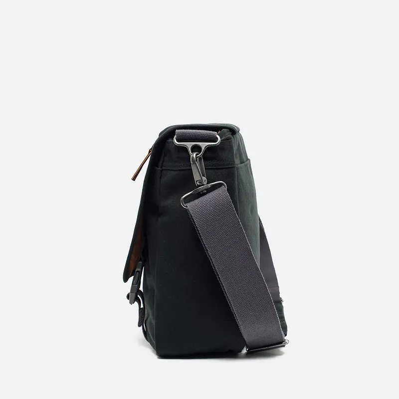 Eastpak Сумка Delegate Opgrade