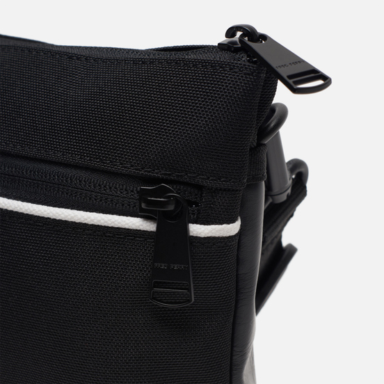 Сумка Fred Perry Graphic Panel Flat Cross Body Black