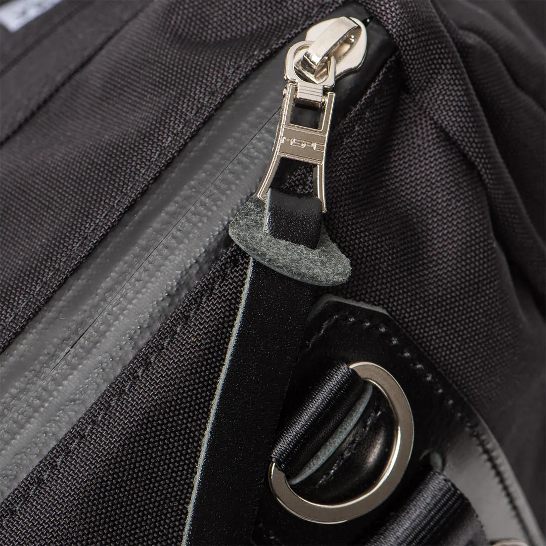 Master-piece Сумка Hunter Shoulder 7L