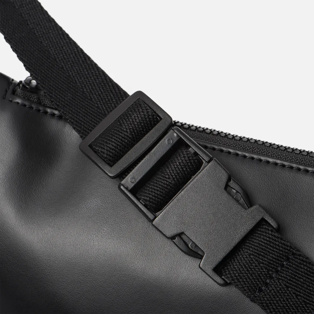 Lacoste Live Сумка на пояс Mate Zip Pocket Fanny
