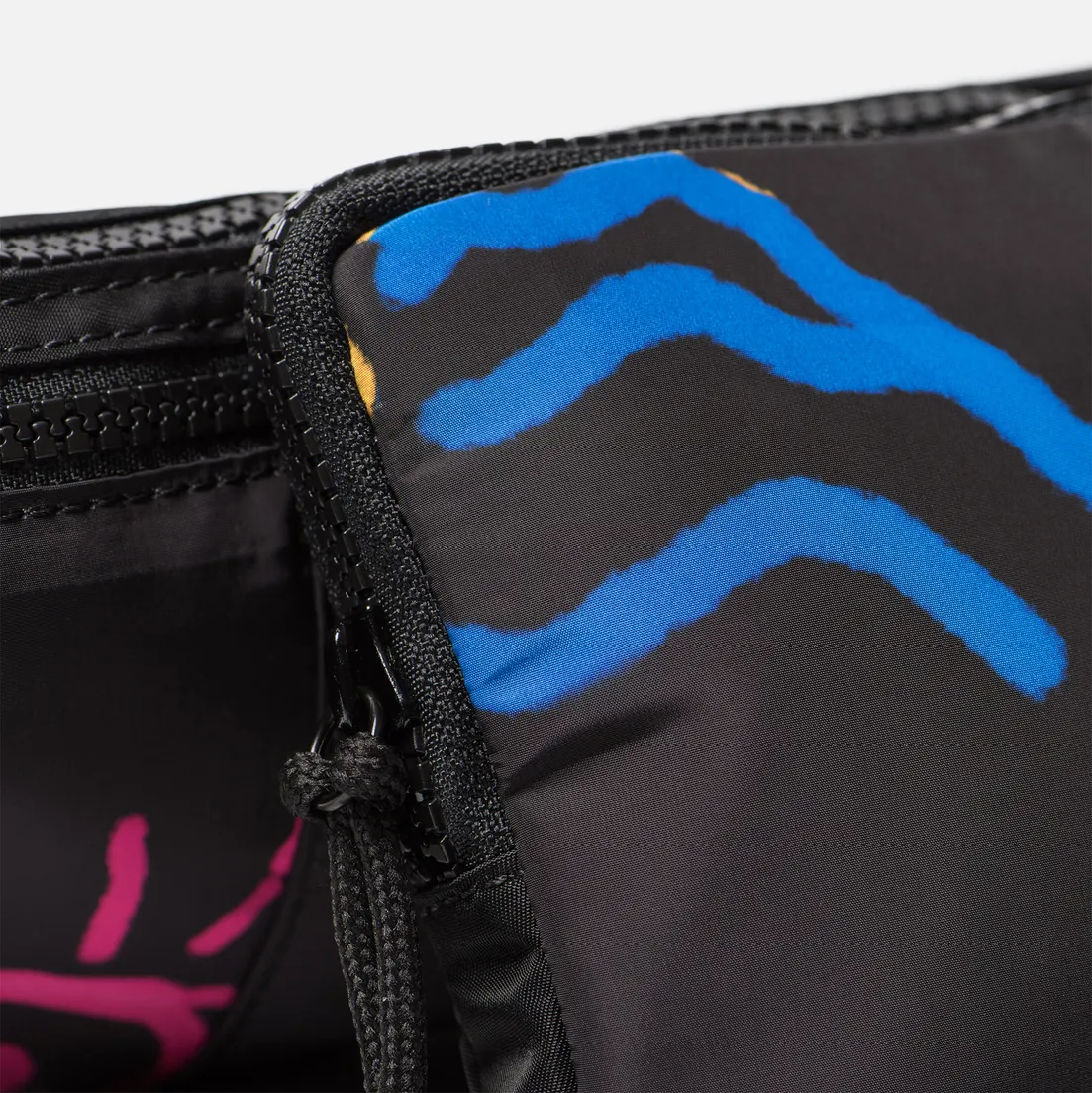 Marcelo Burlon Сумка на пояс All Over Sketches Fanny Pack