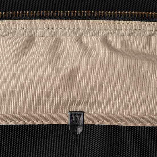 Сумка Property Of... Wally Military Black/Black