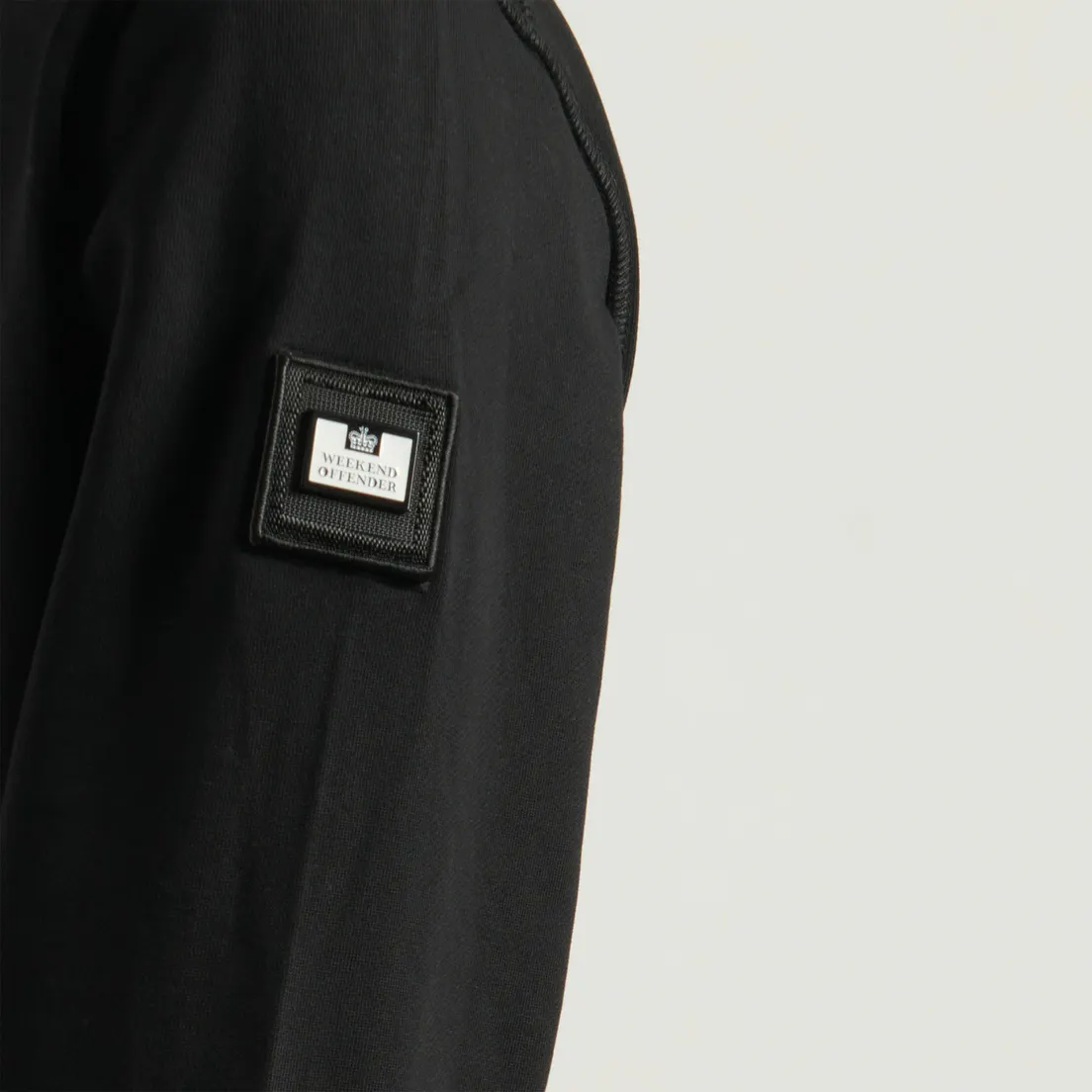 Weekend Offender Мужская толстовка Kraviz AW25