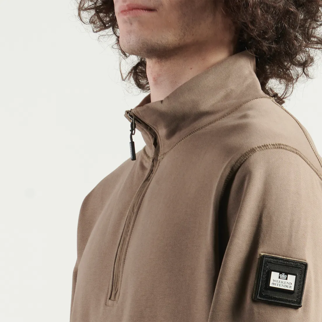 Weekend Offender Мужская толстовка Kraviz AW25