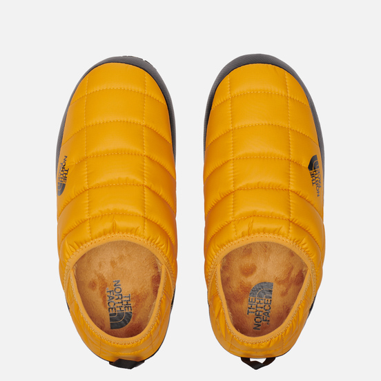 Мужские тапочки The North Face Thermoball Traction Mule V Summit Gold/TNF Black