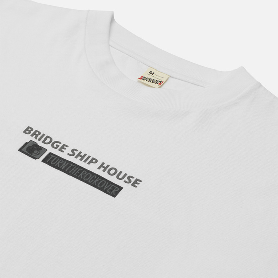 Мужской лонгслив Medicom Toy x Bridge Ship House White
