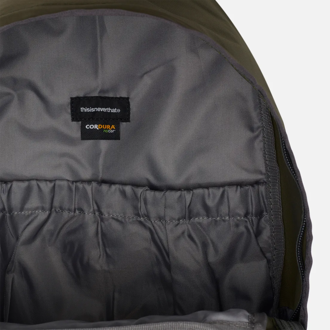 thisisneverthat Рюкзак Leicht Daypack