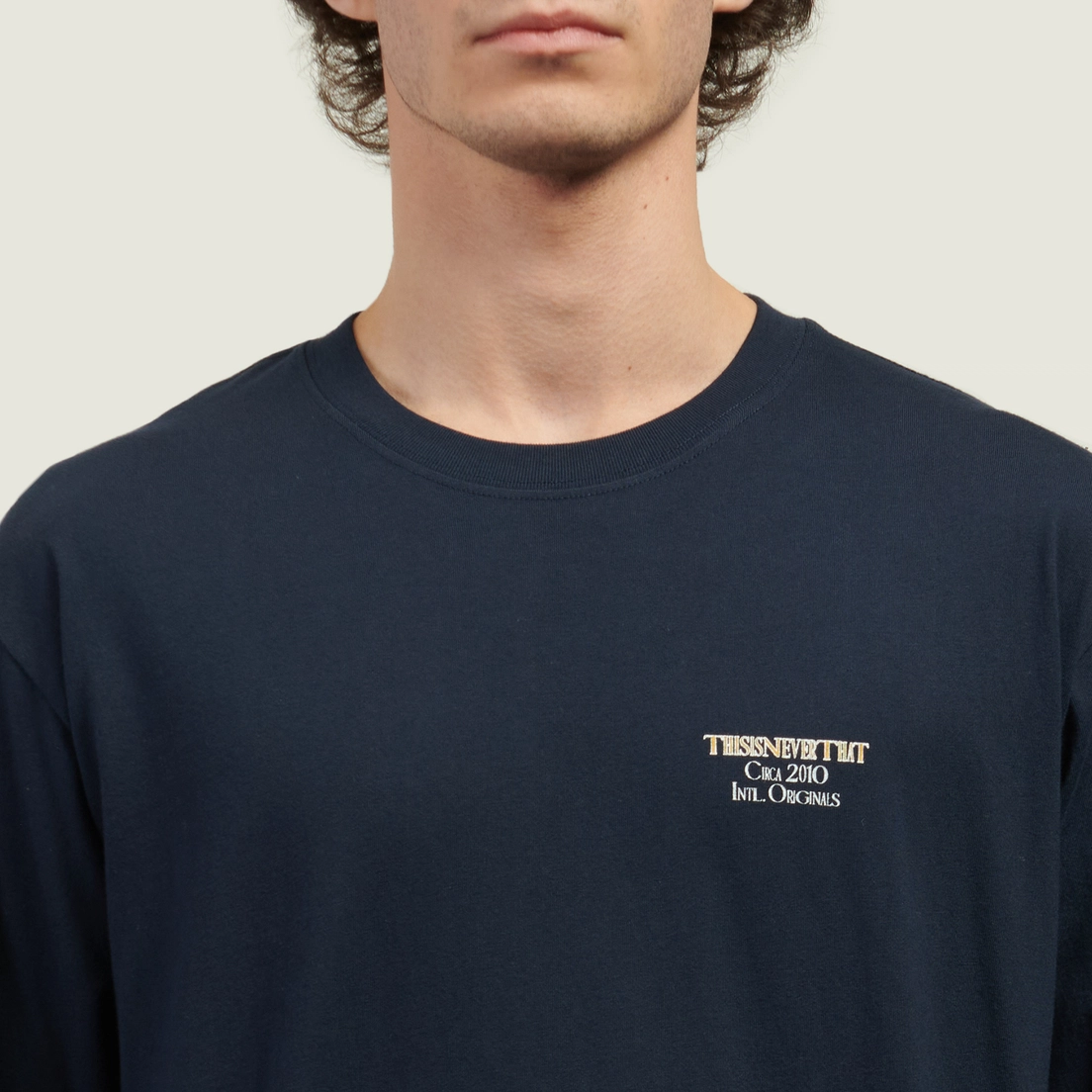 thisisneverthat Мужской лонгслив Circa 2010