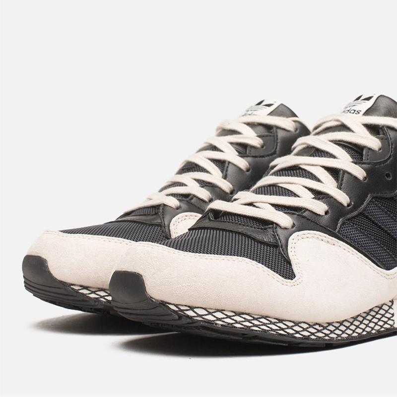 Мужские кроссовки adidas Originals ZXZ 930, M25152