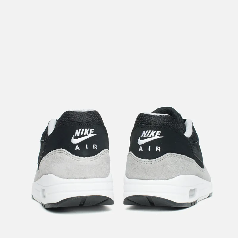 Nike Мужские кроссовки Air Max 1 Essential