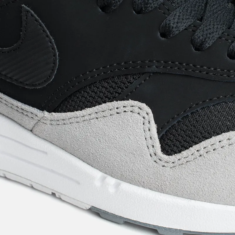 Nike Мужские кроссовки Air Max 1 Essential
