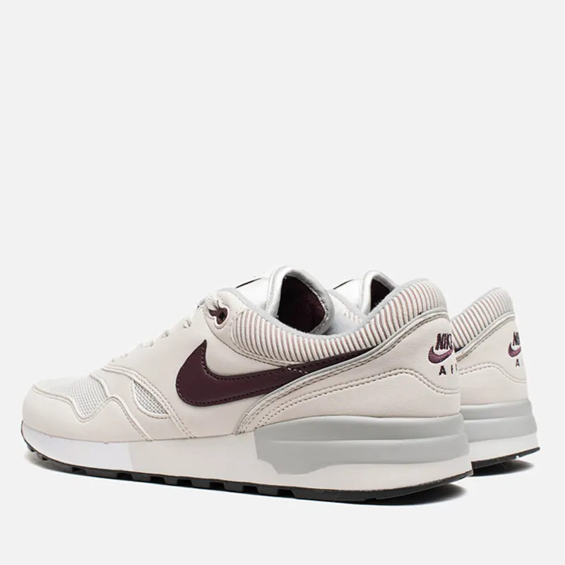 Nike Мужские кроссовки Air Odyssey