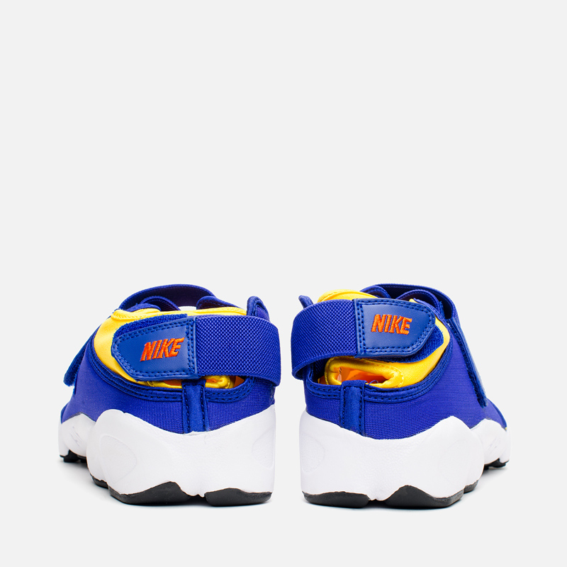 nike air rift 4.5