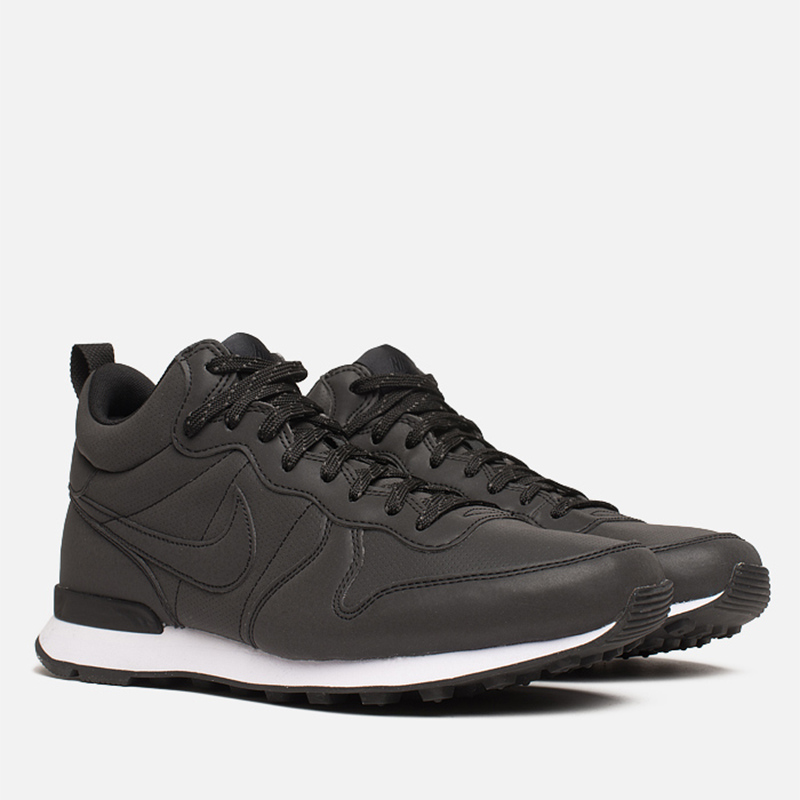 Nike internationalist noir hotsell