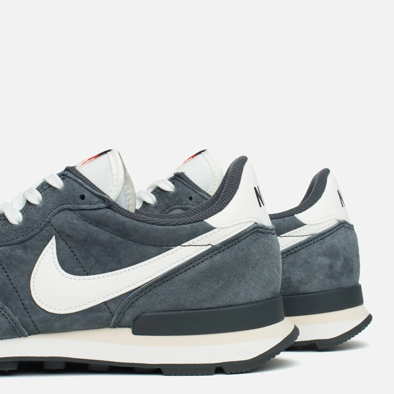 Nike Мужские кроссовки Internationalist Pigskin Leather
