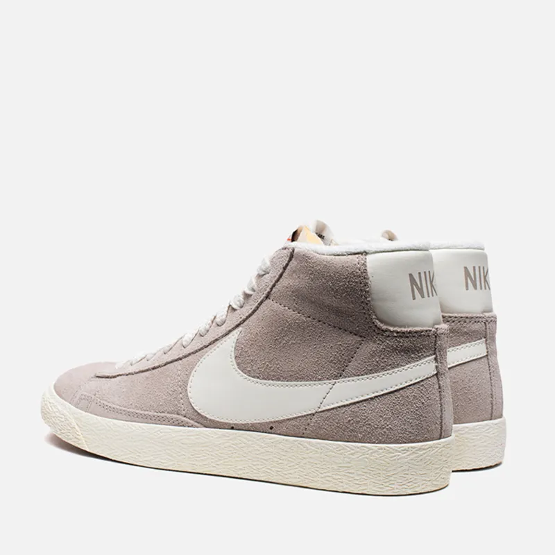 Nike Женские кроссовки Blazer Mid Suede Vntg