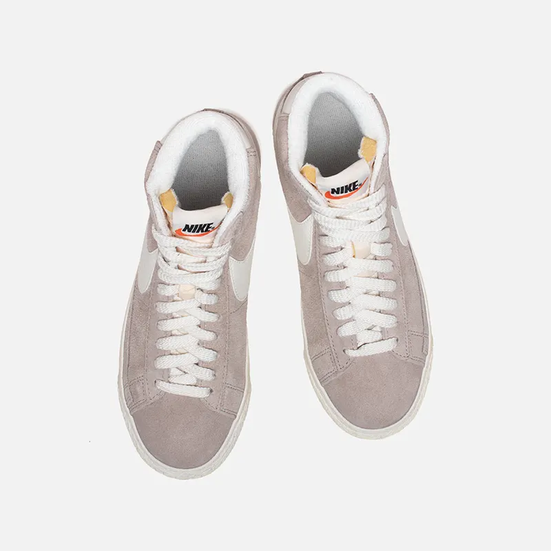 Nike Женские кроссовки Blazer Mid Suede Vntg