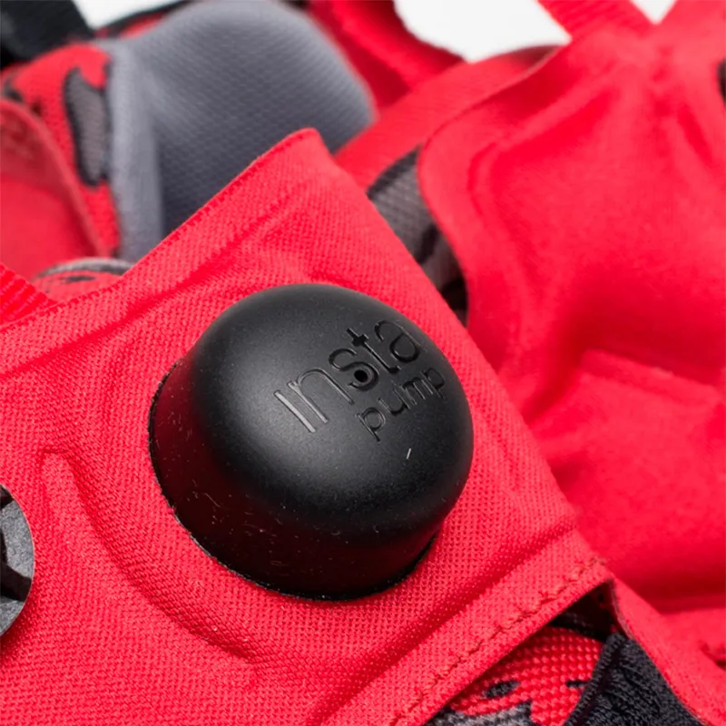 Reebok Мужские кроссовки x Stash Instapump Fury