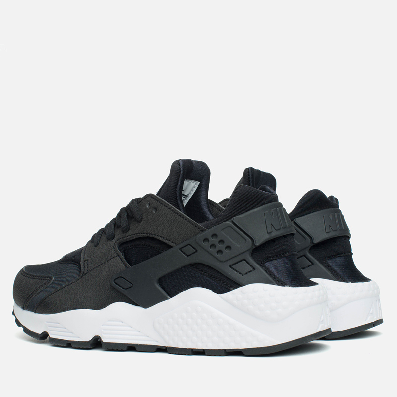 Женские кроссовки Nike Air Huarache Run Black/White 634835-006