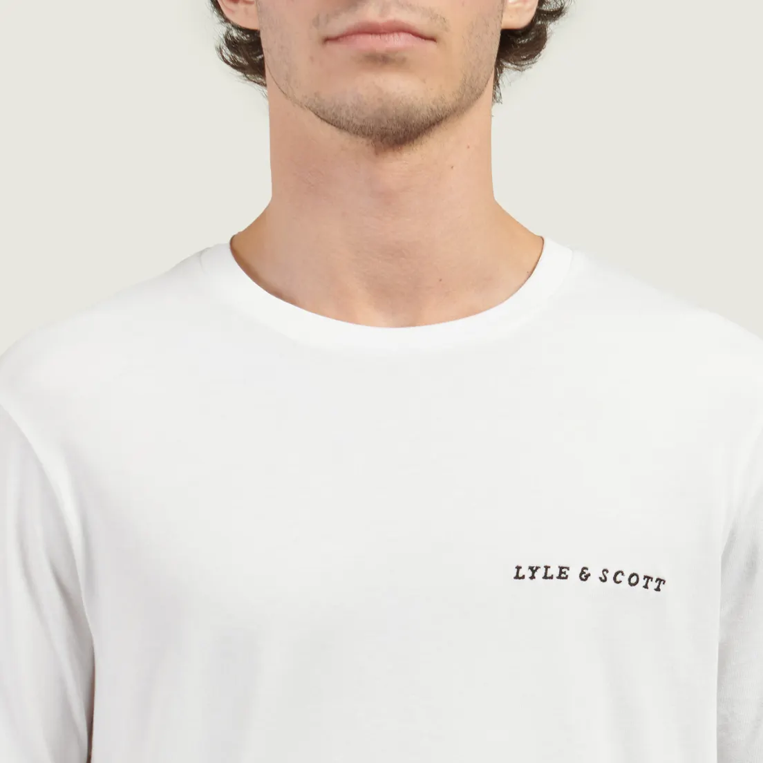 Lyle & Scott Мужская футболка Embroidered Script Logo Regular Fit