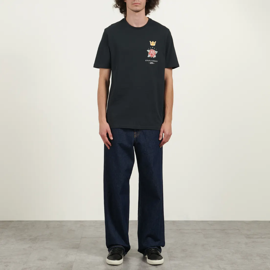 Lyle & Scott Мужская футболка Rose And Crown Graphic