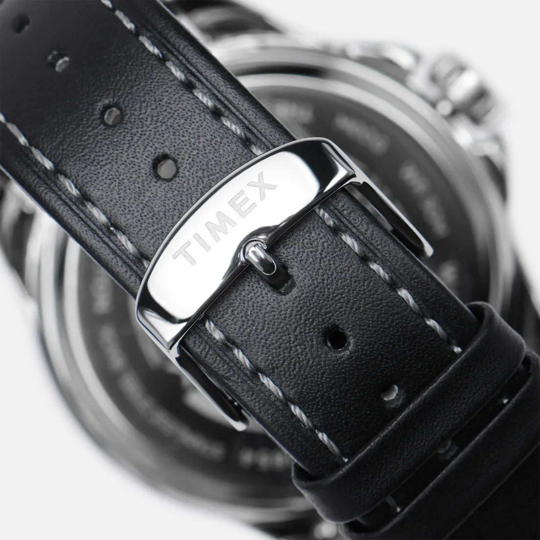 Timex Наручные часы Essex Avenue