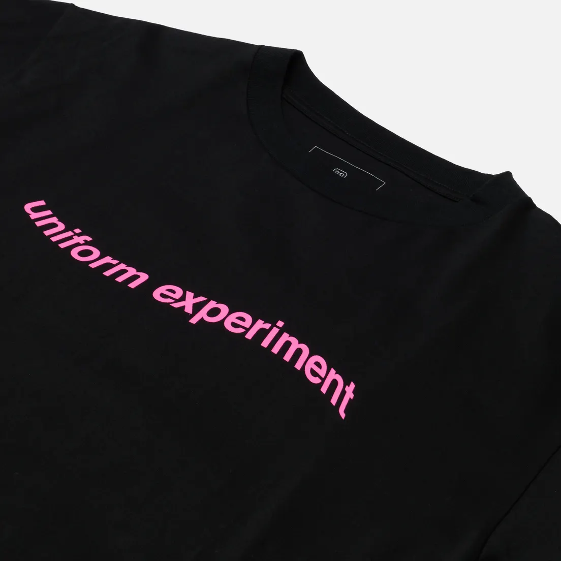uniform experiment Мужская футболка Authentic Warp Logo Wide