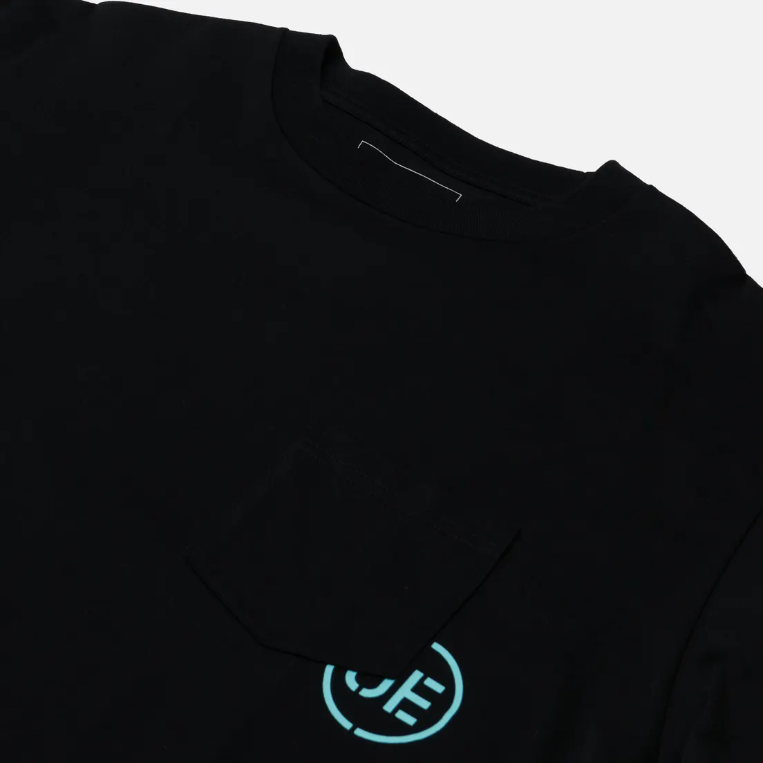 uniform experiment Мужская футболка Authentic Pocket