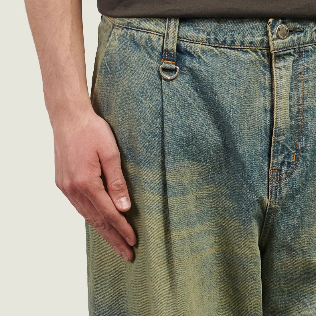 uniform experiment Мужские джинсы Fade Denim Bold-Fit Tuck