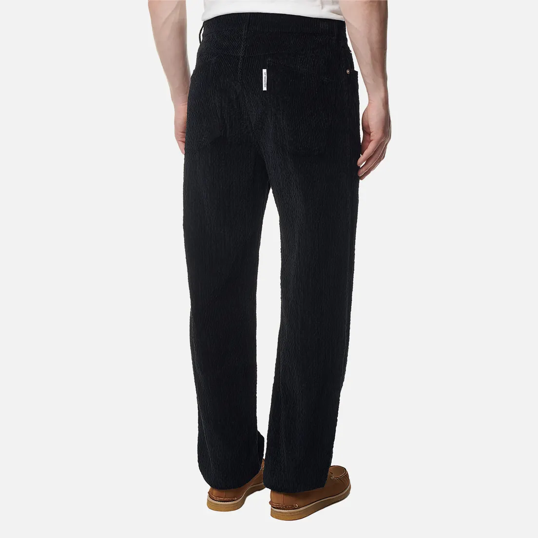 UNAFFECTED Мужские брюки One Tuck Wide