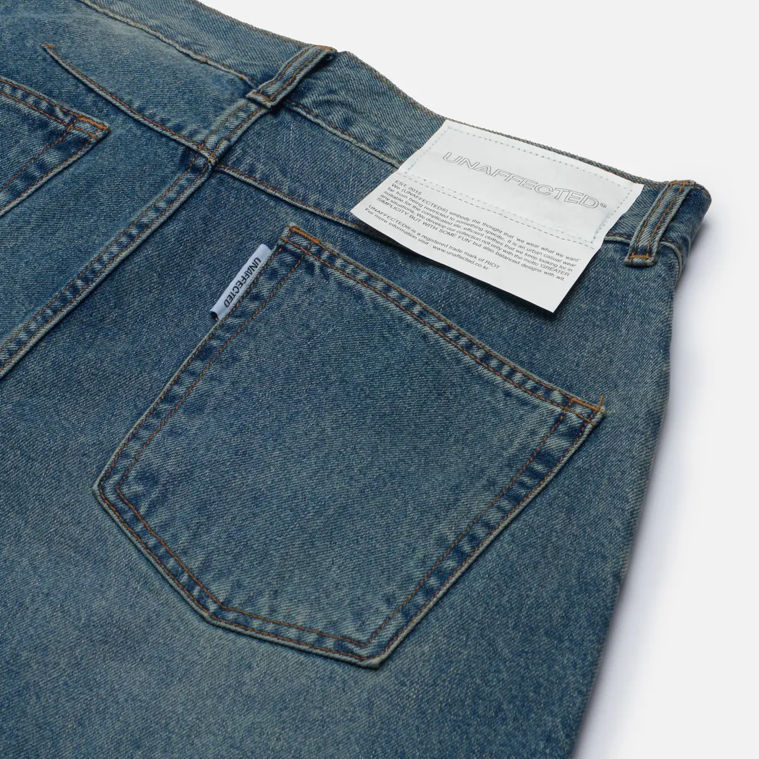UNAFFECTED Мужские джинсы Curved Wide Denim