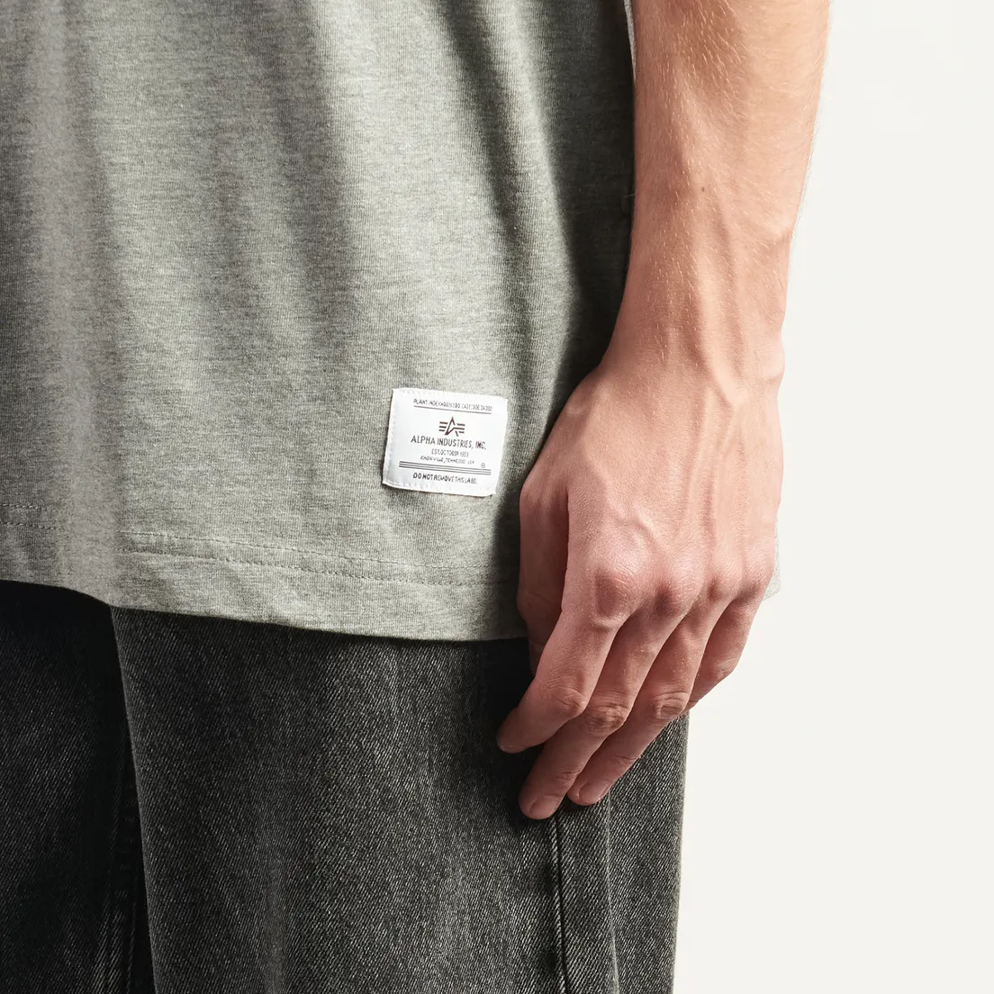 Alpha Industries Мужская футболка Essential Relaxed