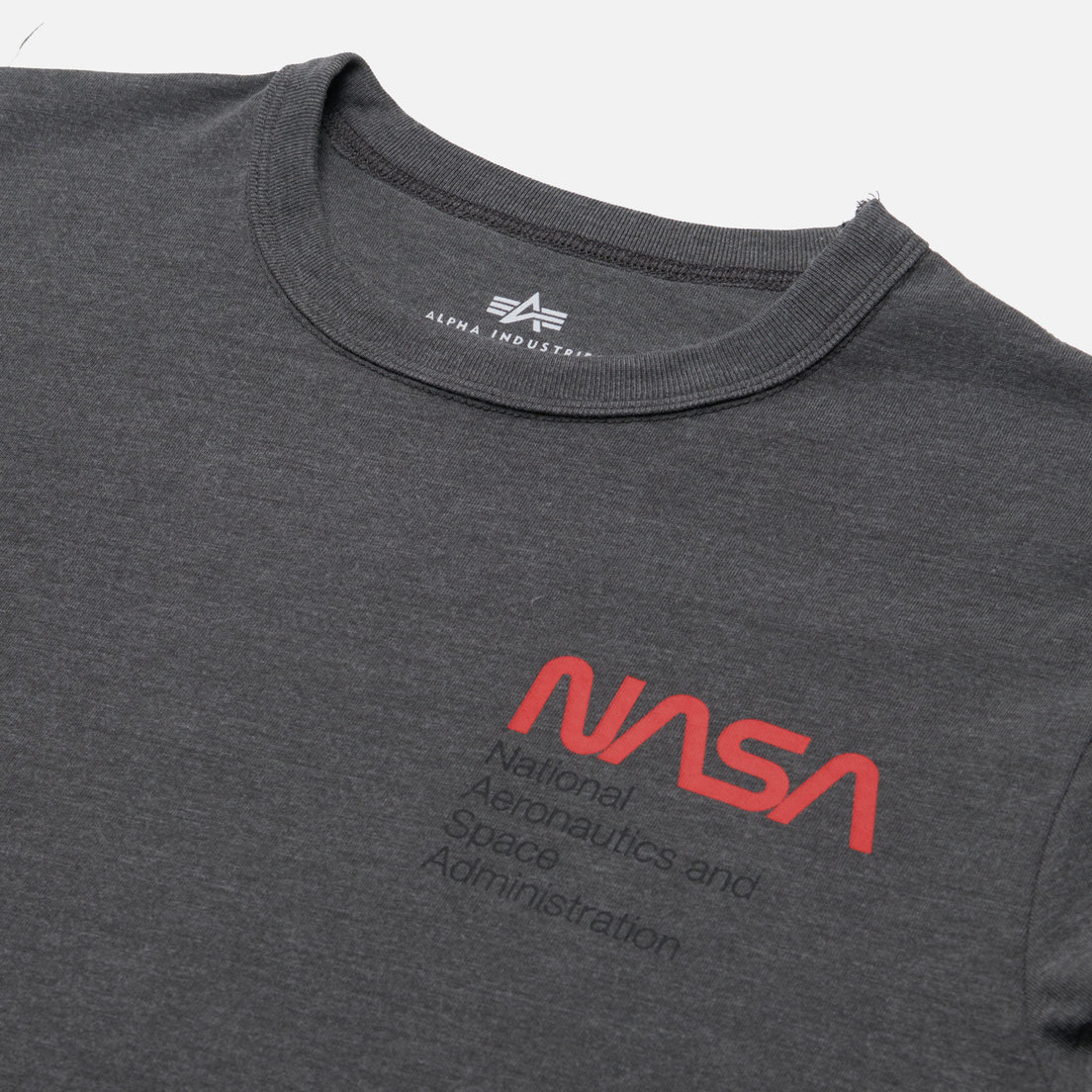 Alpha Industries Мужская футболка NASA Worm Logo
