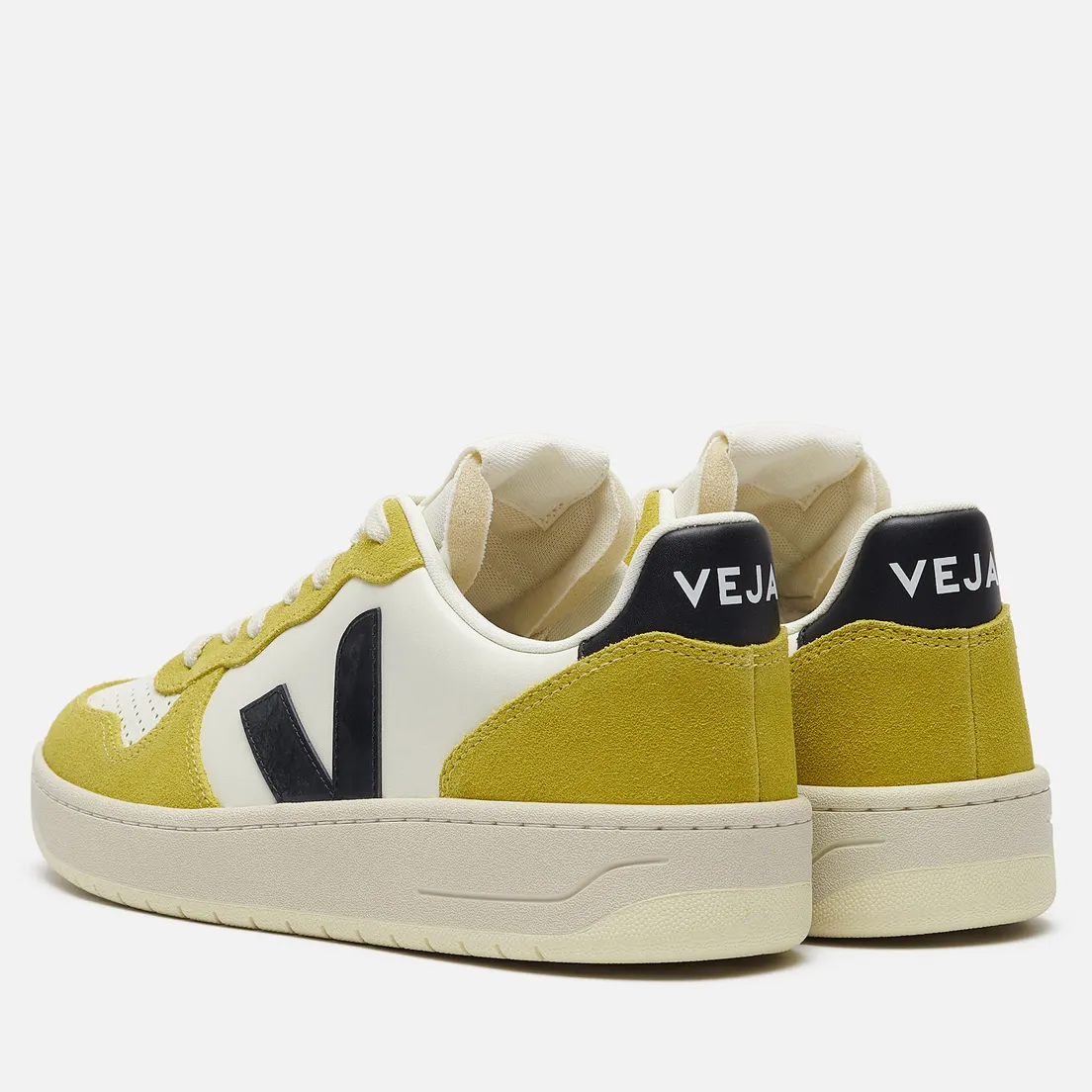 VEJA Мужские кроссовки V-10 Leather