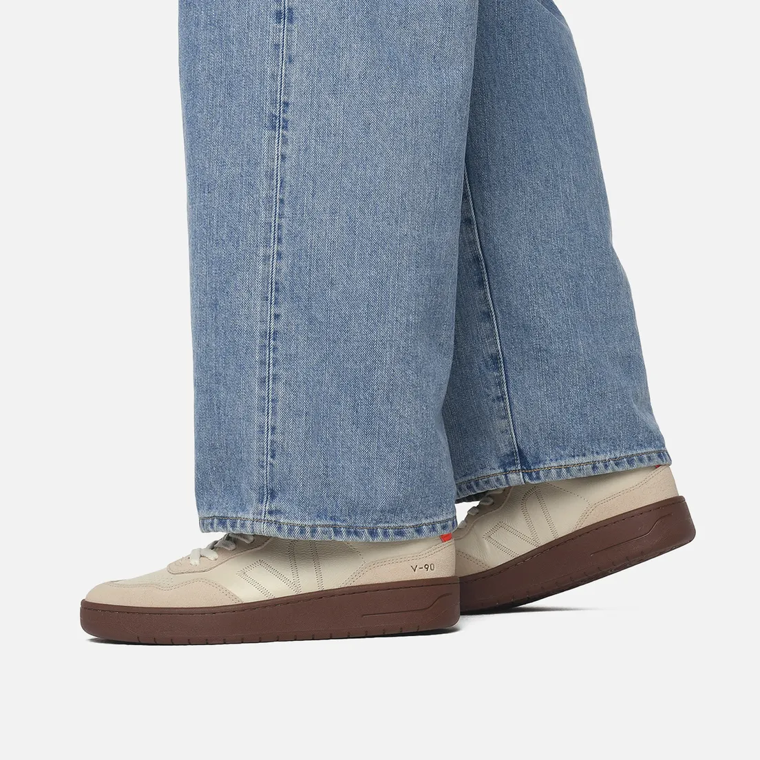 VEJA Мужские кроссовки x Centre Commercial V-90 ZZ O.T. Leather