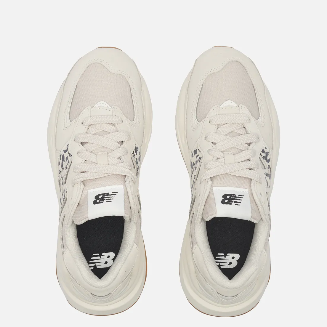 New Balance Женские кроссовки W5740APB