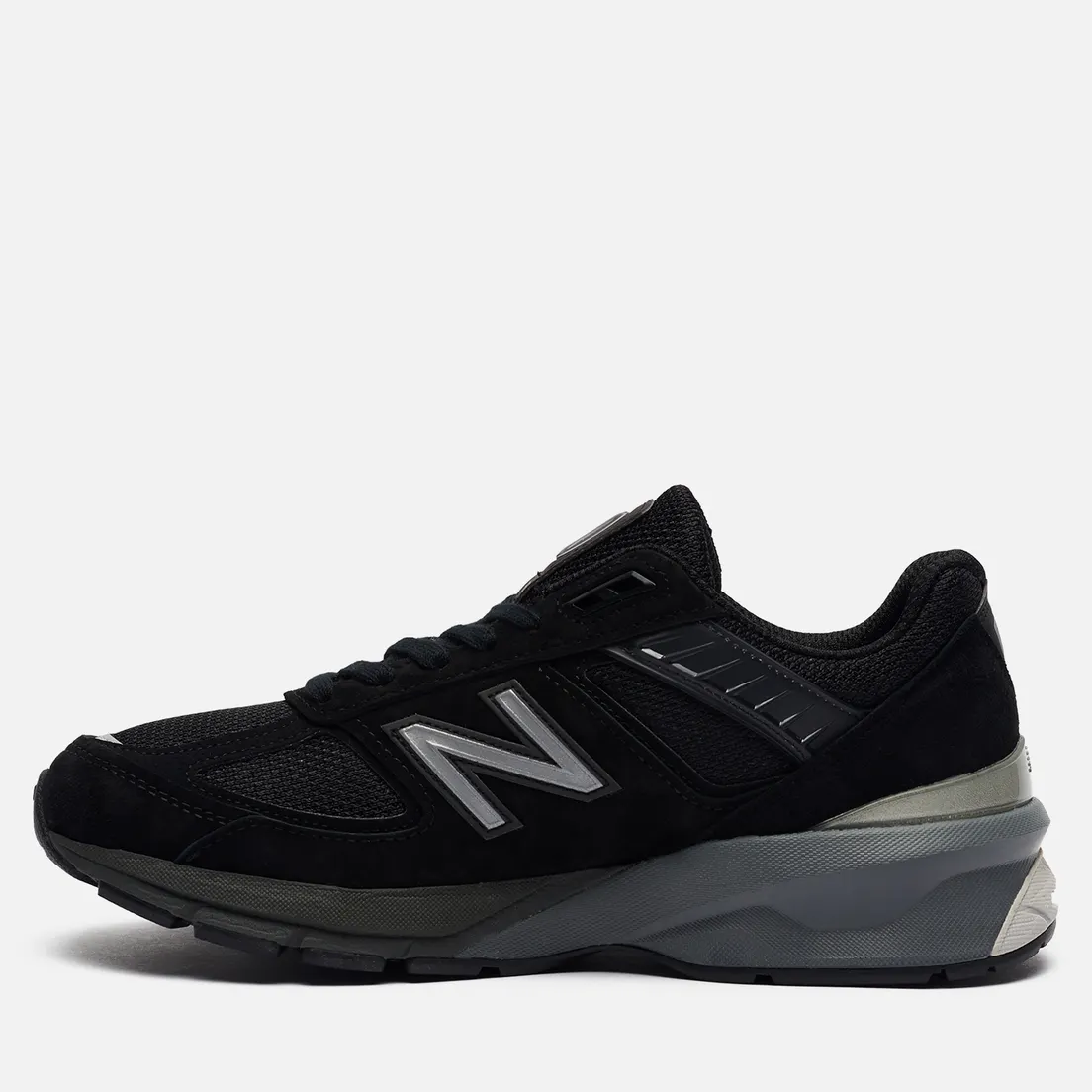 New Balance Женские кроссовки 990v5