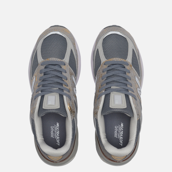 Женские кроссовки New Balance 990v5 Moonbeam/Silver