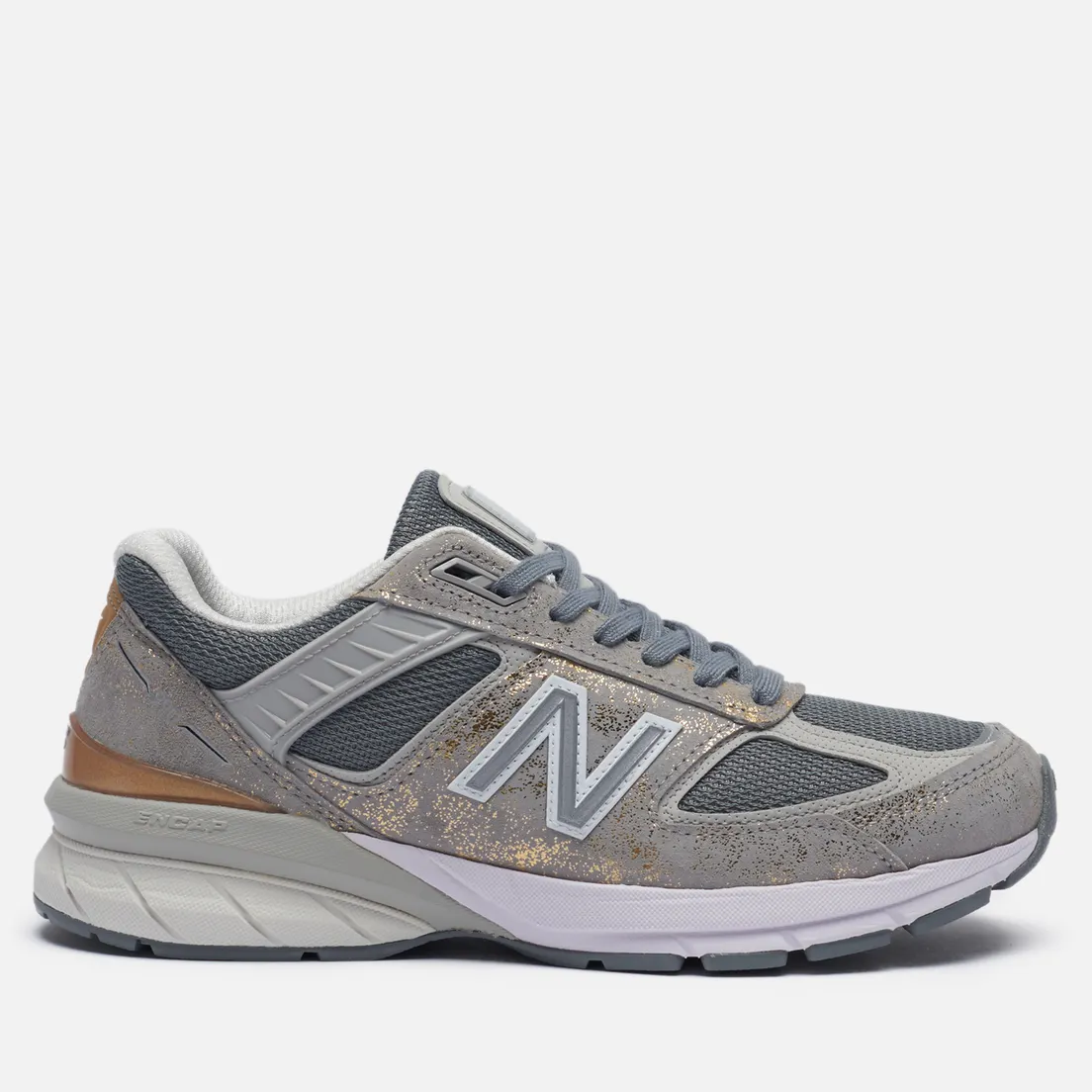 New Balance Женские кроссовки 990v5