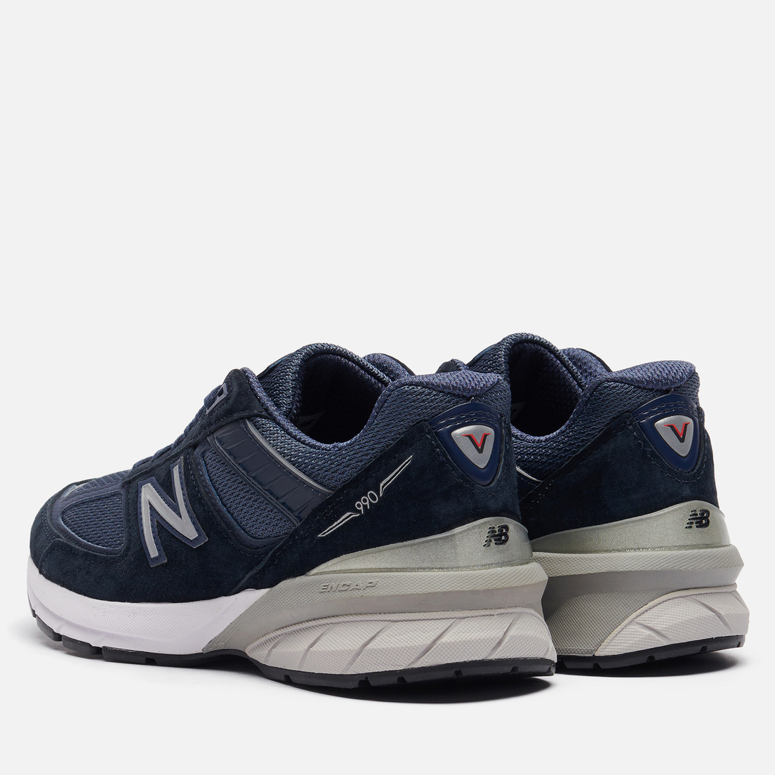 New Balance Женские кроссовки W990NV5