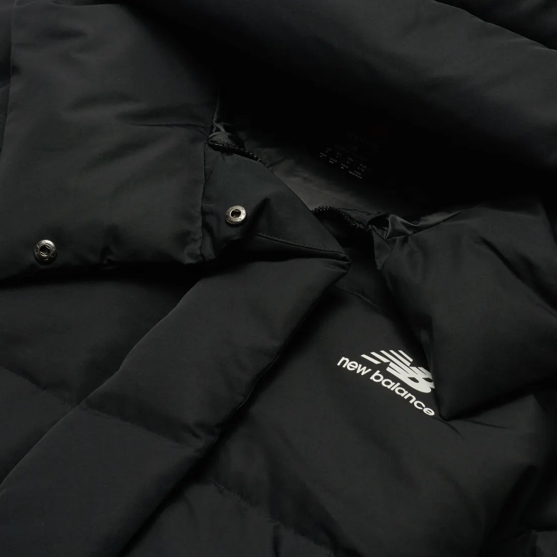 New Balance Женский пуховик Athletics Winterized Long