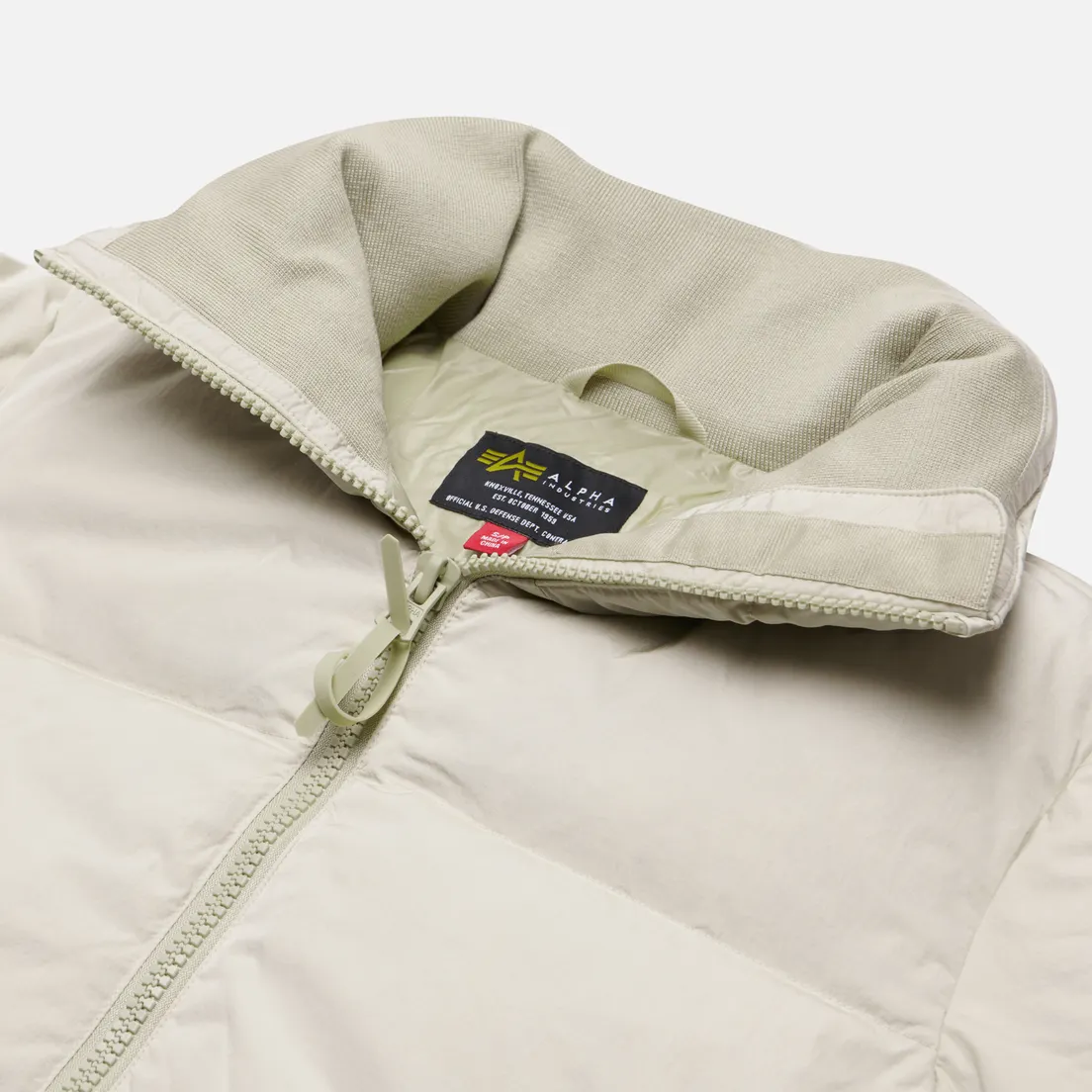 Alpha Industries Женский пуховик Sierra Short
