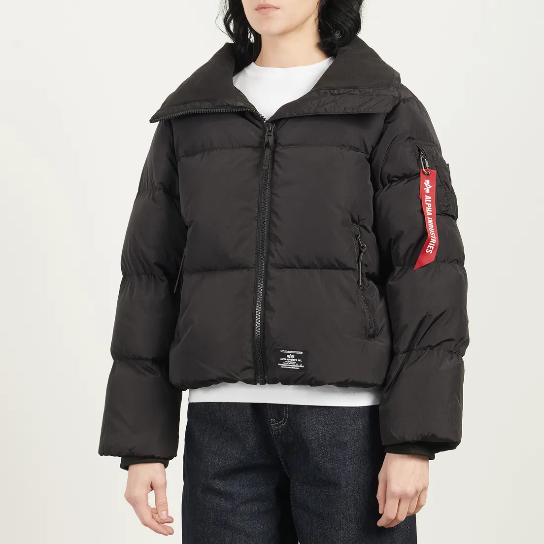 Alpha Industries Женский пуховик Sierra Short Relaxed Fit