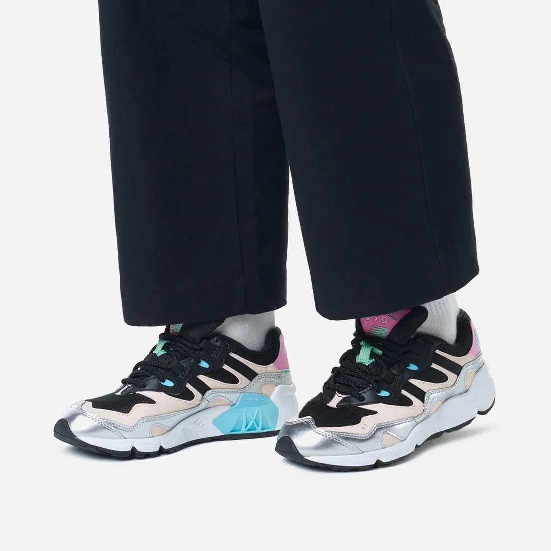New Balance Женские кроссовки WL850LBE