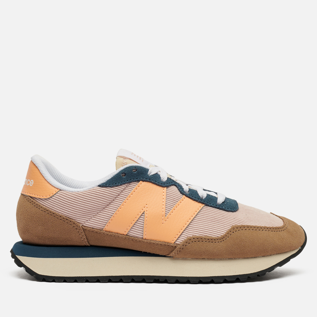 New Balance Женские кроссовки 237 Winter Athletics