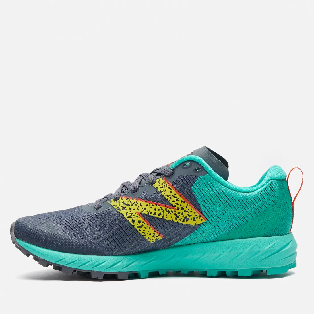 New Balance Женские кроссовки Summit Unknown v2