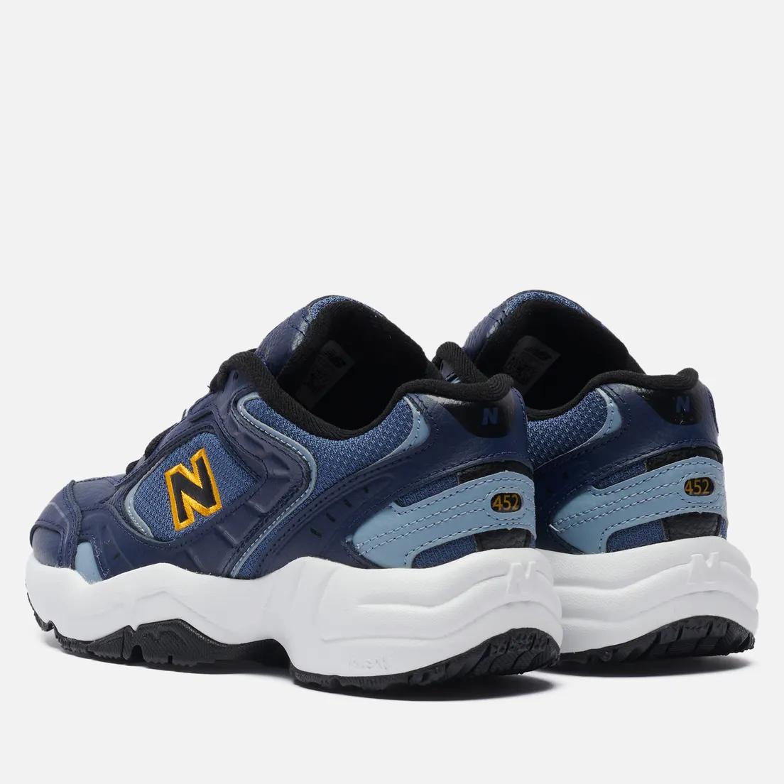 New Balance Женские кроссовки WX452SW