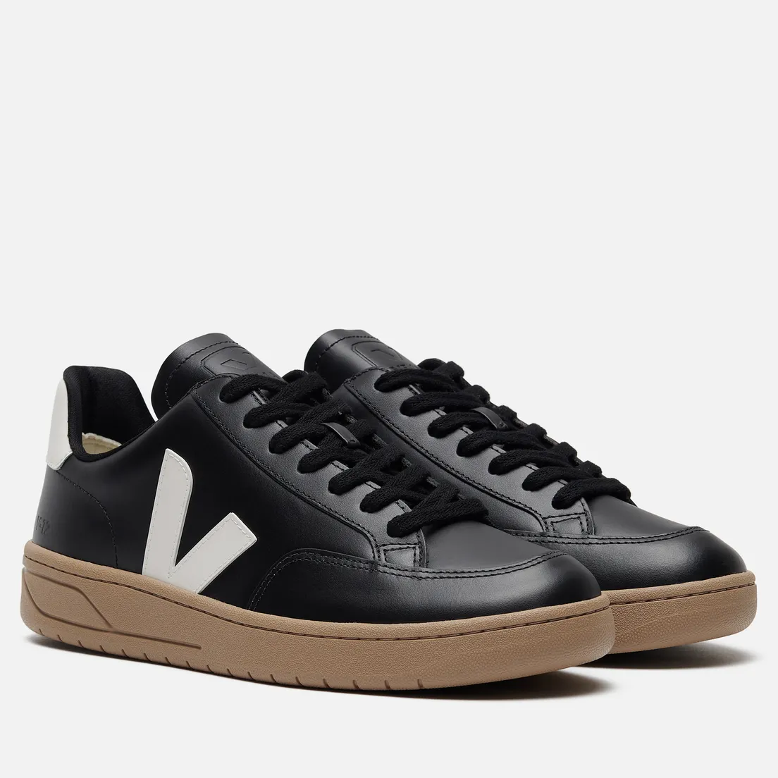 VEJA Мужские кроссовки V-12 Leather
